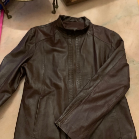 Brown Leather jacket - Picture 2 of 2